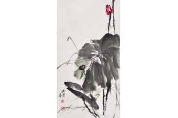 孙伟三尺竖幅写意荷花图《微雨观荷》