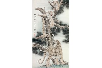 誉虎堂主王建辉六尺竖幅动物画 老虎图《步步高升》