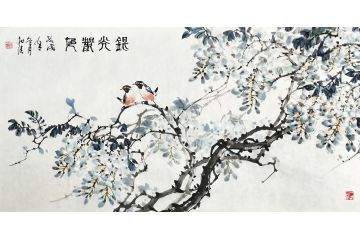 邱和法国画紫藤图《银光春色》