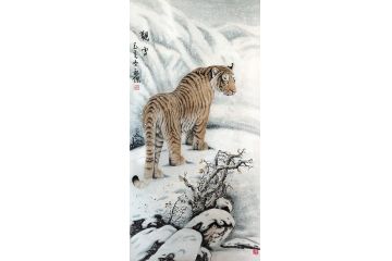 玄关装饰画 四尺竖幅布永杰动物画 老虎图《观雪》
