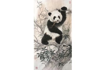 张玉涛新品力作竖条幅动物画熊猫《穷款》